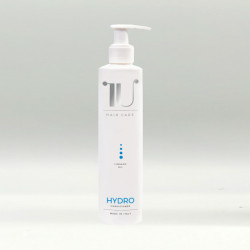 IU Hydro Mask- maska nawilżająca włosy i zapobiegająca ich puszeniu się  Carisma Professional